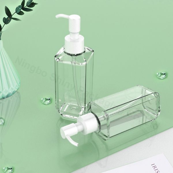 Usage of Pet Plastic Bottles