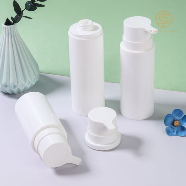 Advantages of Pet Bottle Packaging: