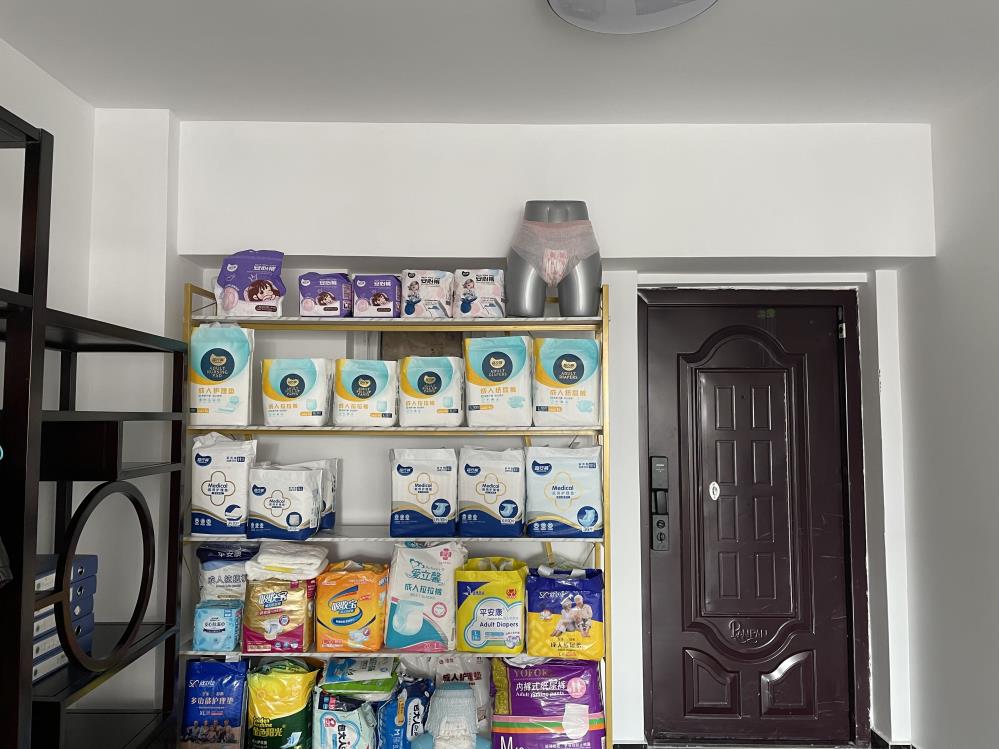 Adult pull up diapers patient care pull up diaper super big size postoperative care adult pull up diaper supplier