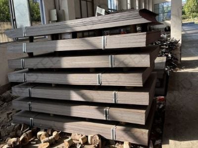 Fai spiccare i tuoi progetti con robuste lastre di acciaio inossidabile