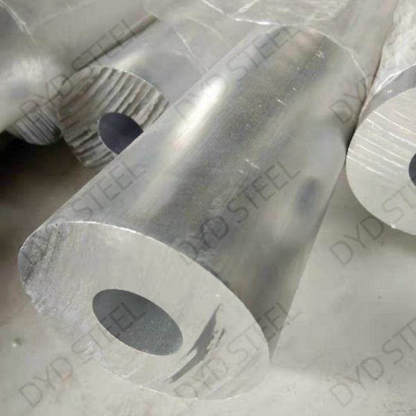 Mejora tu espacio con tubos de aluminio