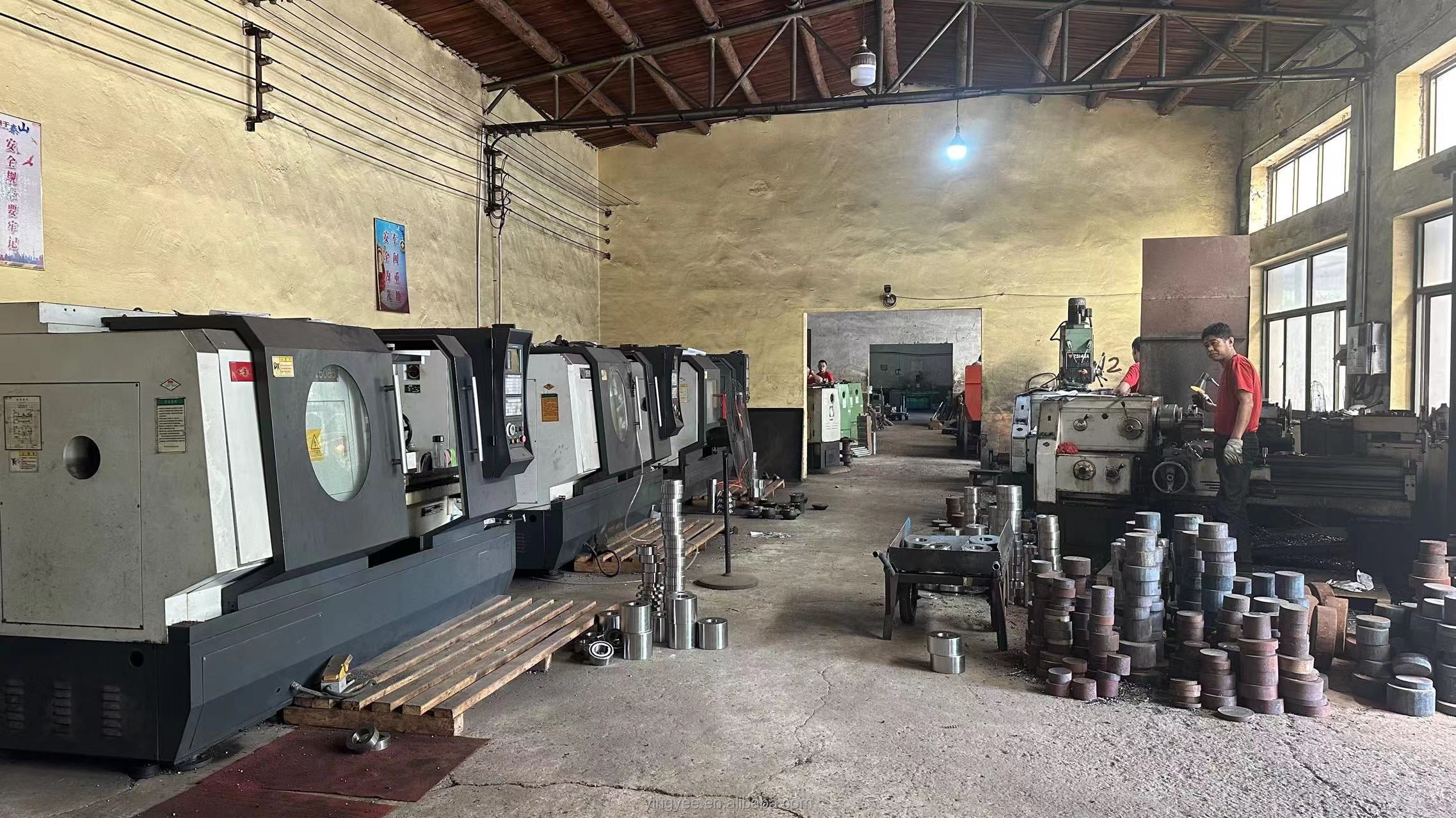 39/55/77/95 PU roller shutter door roller shutter window roll forming machine manufacture
