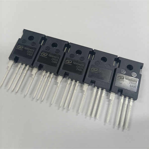 MOSFET P Applications in Power Amplifiers and Switching Circuits