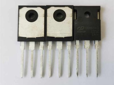 Comparing 1200V SiC and Silicon MOSFETs: Performance and Efficiency