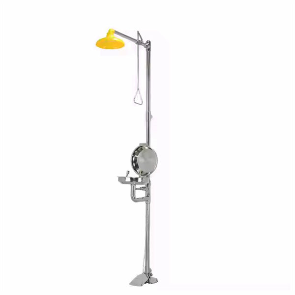 Using Safety Eye Wash Stations for Quick Relief