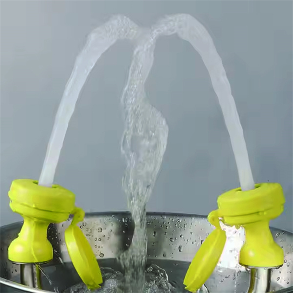 The Benefits of Having Eyewash Emergency Showers in the Workplace