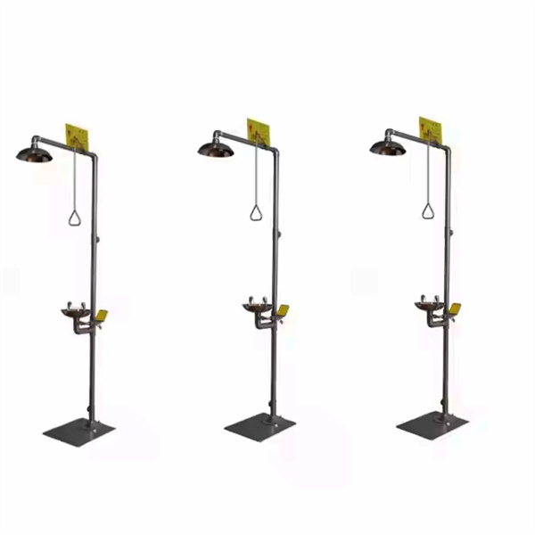 Take your eye wash with you wherever you go with a portable faucet mount design.