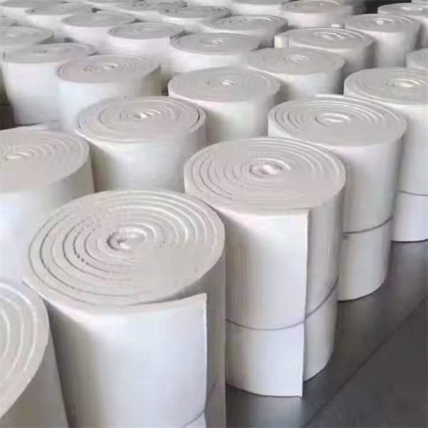 Ceramic fire blanke