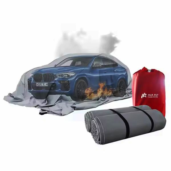 Peace of mind on the road with a fire blanket at hand