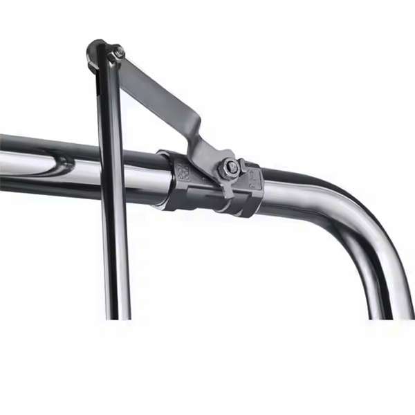 How to Safely Utilize an Eye Wash Station