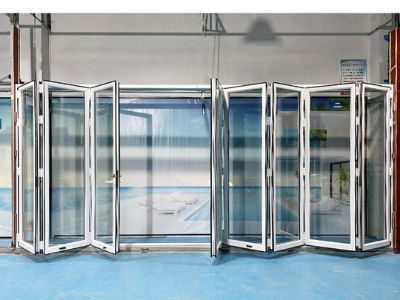 Blending Aluminum Windows with Traditional Homes