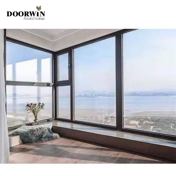 Design contemporain pour les maisons et les espaces commerciaux