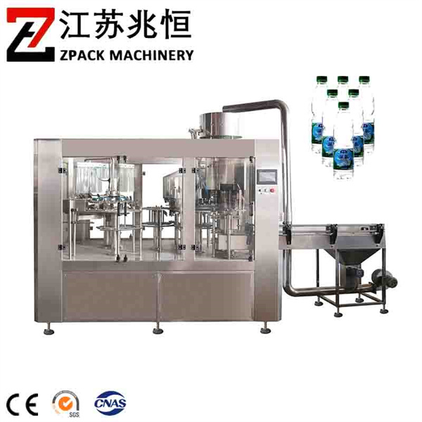 Aumentare l'efficienza e ridurre i tempi di inattività con la nostra macchina sigillatrice automatica per acqua pura