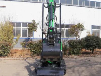 How to perform excavation operations with small excavators?