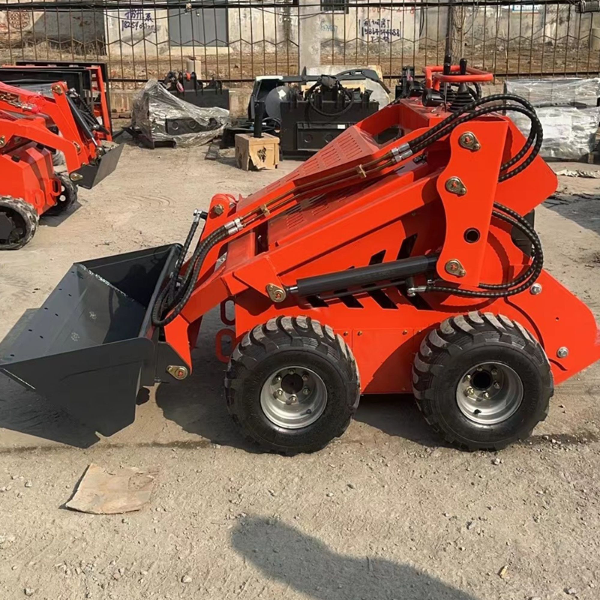 WY330 Jakość Nowy chiński mini skid z gąsienicą, wielofunkcyjny mini skid steer loader, tanie ceny skid steer