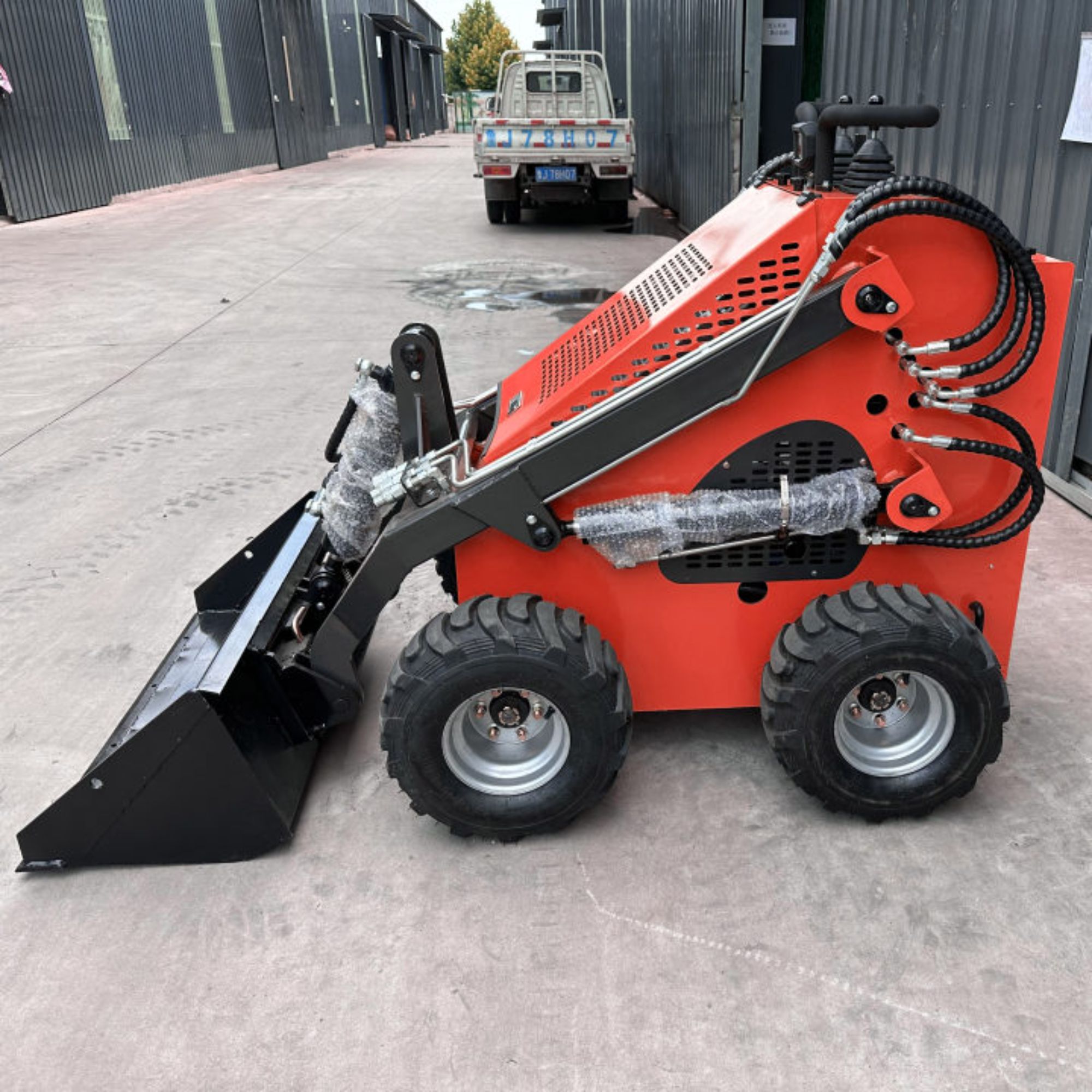 WY380 Factory price skid loader stand on skid steer hot sale skid steer loader multi functional china skid steer for sale 