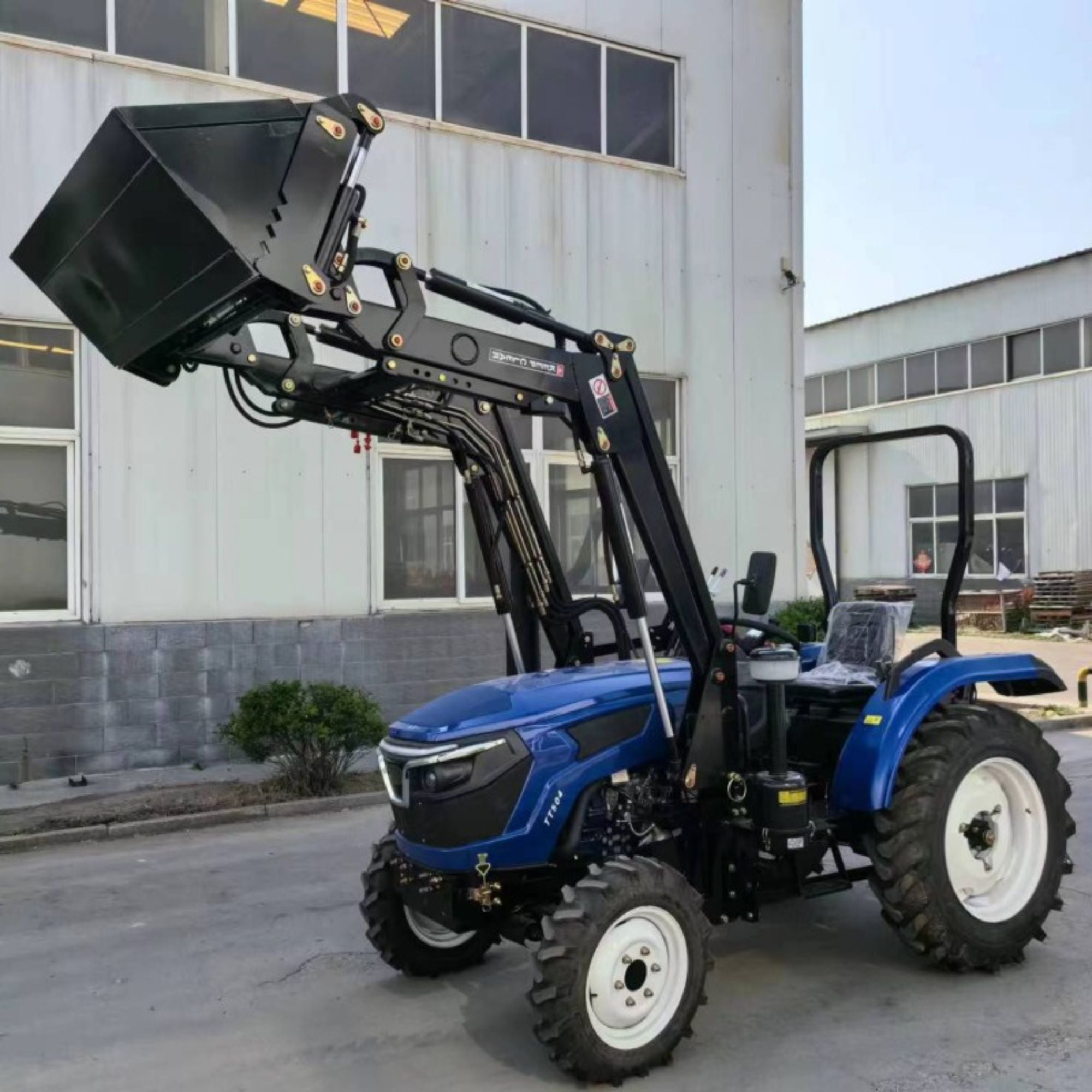 TY25HP-50HP Tootefirma hind odavad maatraktorid kubota mootor 4 ratsu kompaktne traktor mitmeks eesmärgiks põllumajandustraktor