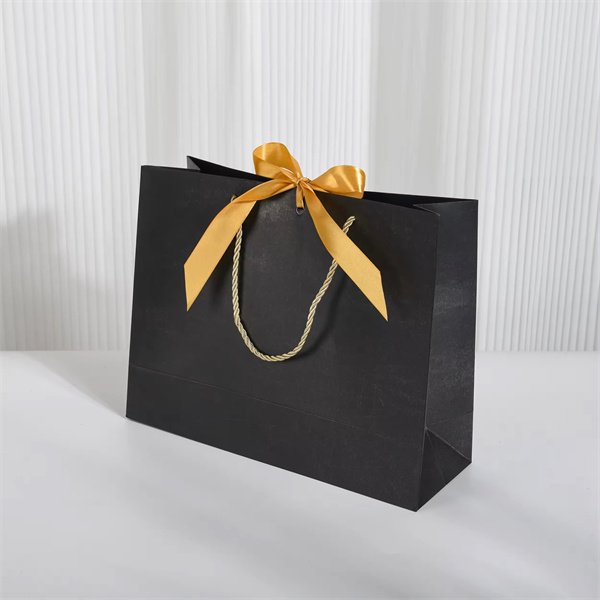 Choose from Our Range of Reusable Gift Bags