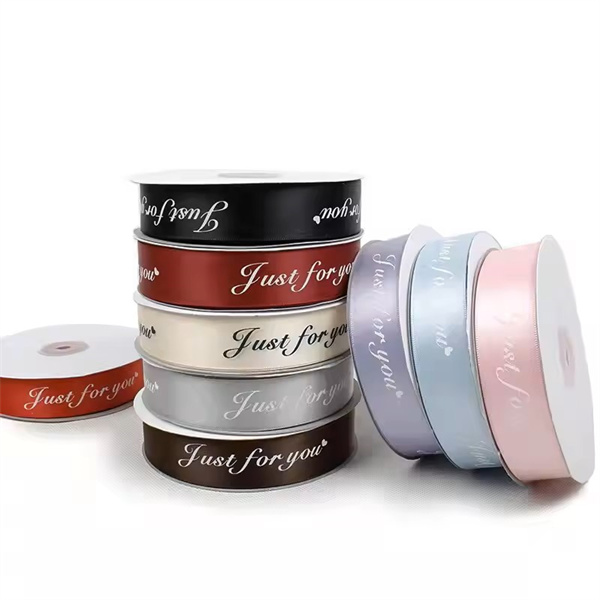 Discovering the Benefits and Variety of Ribbon Fabrics and Widths