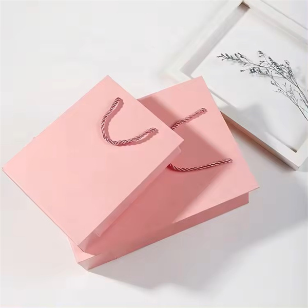 Say goodbye to flimsy, unreliable bags with bag paper