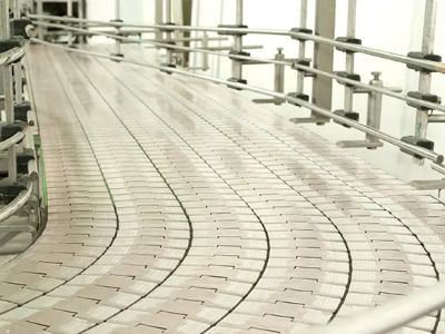 Why Loading Conveyors Are Common in Food Factories