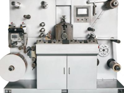 Hoe Roterende Snyers die Produksie van Komplekse Komponente Verbeter