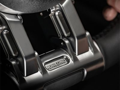 Оператори флоте одређују Bolt-On M-ONE Kit за униформне конструкције возила