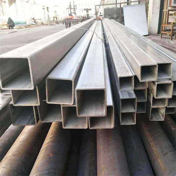 Uses of 310 ss pipe