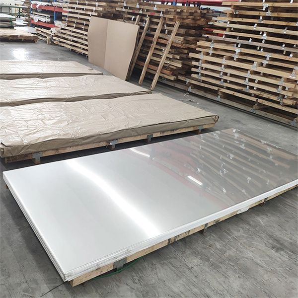 Using Stainless Steel Sheeting in Your Kitchen