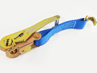 What Are the Load Capacity Differences in an Eye Bolt & Nut?