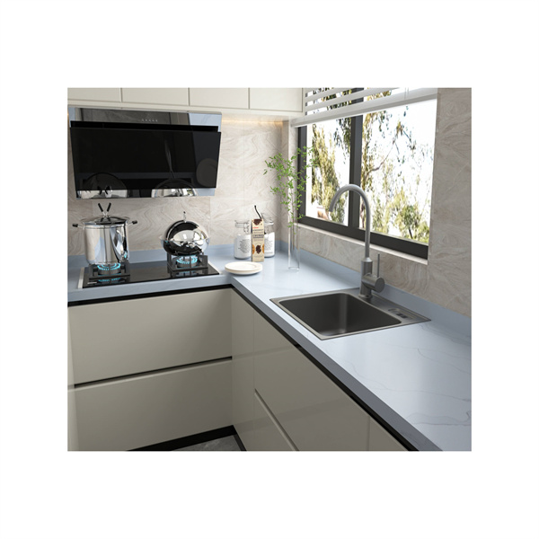 Безопасност:
