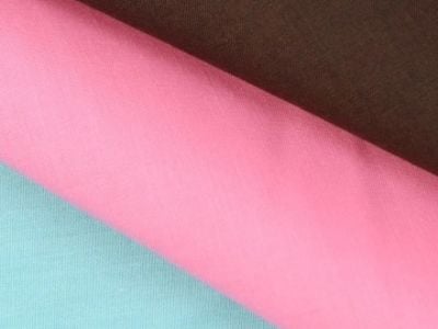 The Production Benefits of Using Polyester Poplin Fabric in Apparel Lines