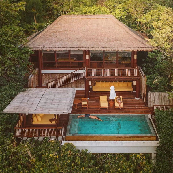 Comparing the Cost of Acrylic Pools to Other Pool Types