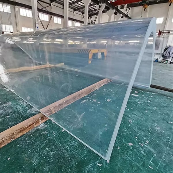 The Benefits of Custom Acrylic Sheet Cutting