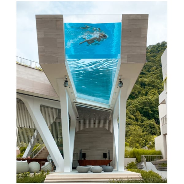 Building oceanariums for conservation and education