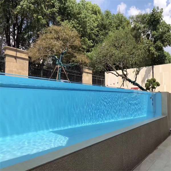 The breathtaking views through an acrylic pool wall