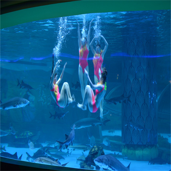 Criteria for selecting manufacturers of custom large acrylic aquarium projects