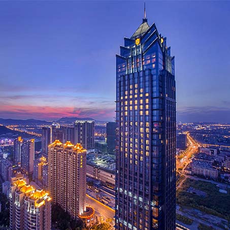 Shangri-La Hotel