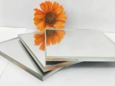 What Makes Tinted Glass Suitable for Architectural Windows?