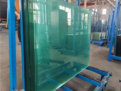 What You Need to Know About Building Glass for Modern Facades