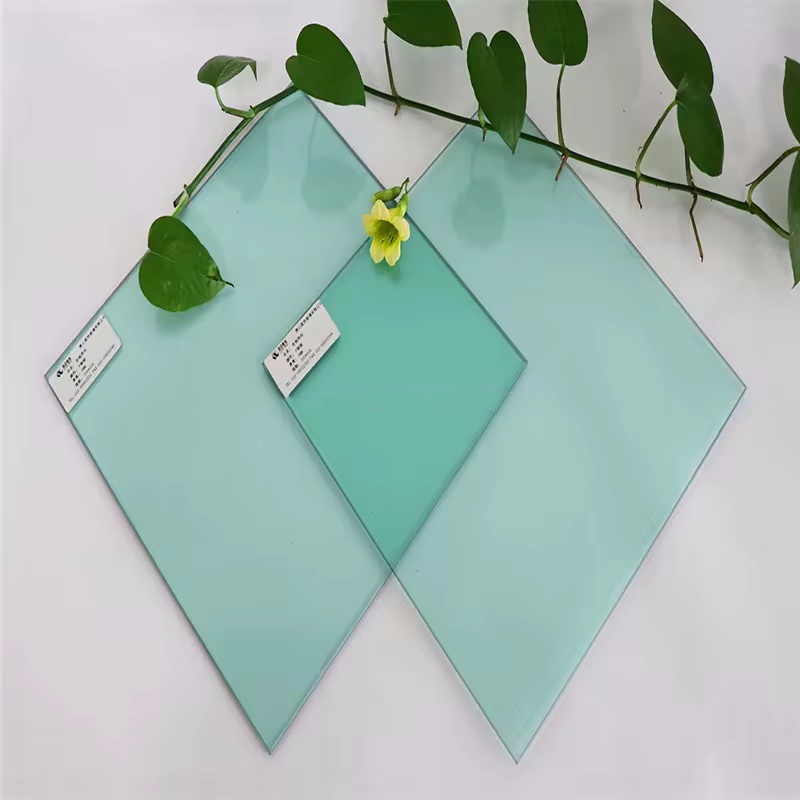 Stand out from the competition with our stylish and affordable big glass mirrors