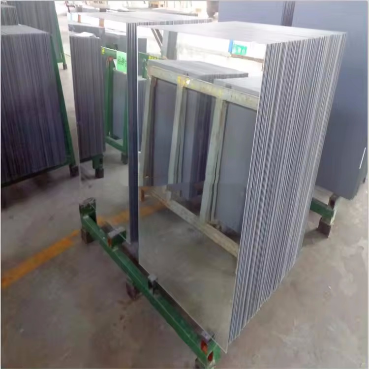 Competitive prices on top-tier glass and mirror offerings