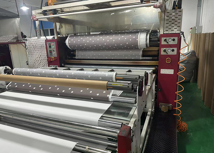 5.23.19 what is the difference of silk screen printing and sublimation printing-1