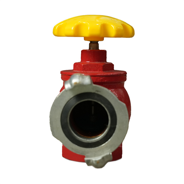 How firefighters use fire hydrants to battle blazes? 