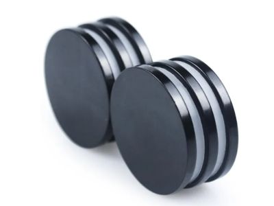 What Are Rubber Coated Pot Magnets Used For?