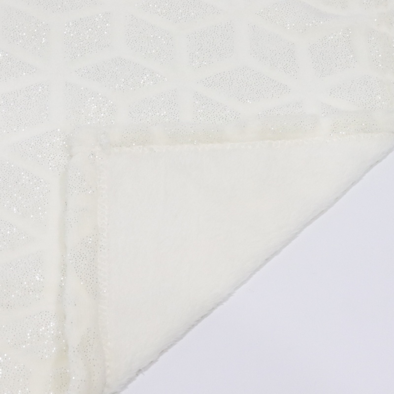 Geometry Cutting With Foil Flannel Blanket supplier