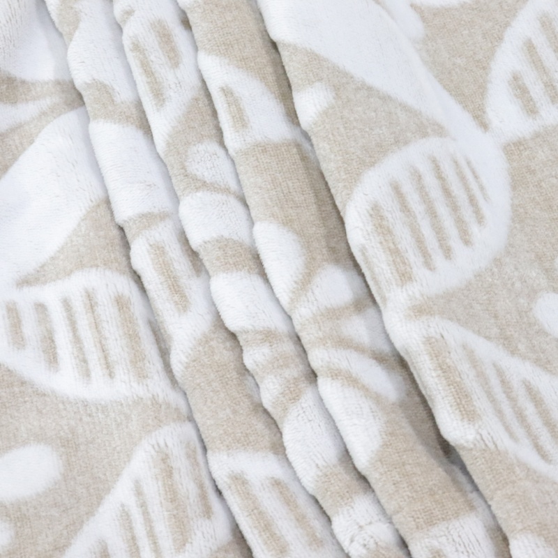 Flower Pattern Cutting Flannel Blanket manufacture
