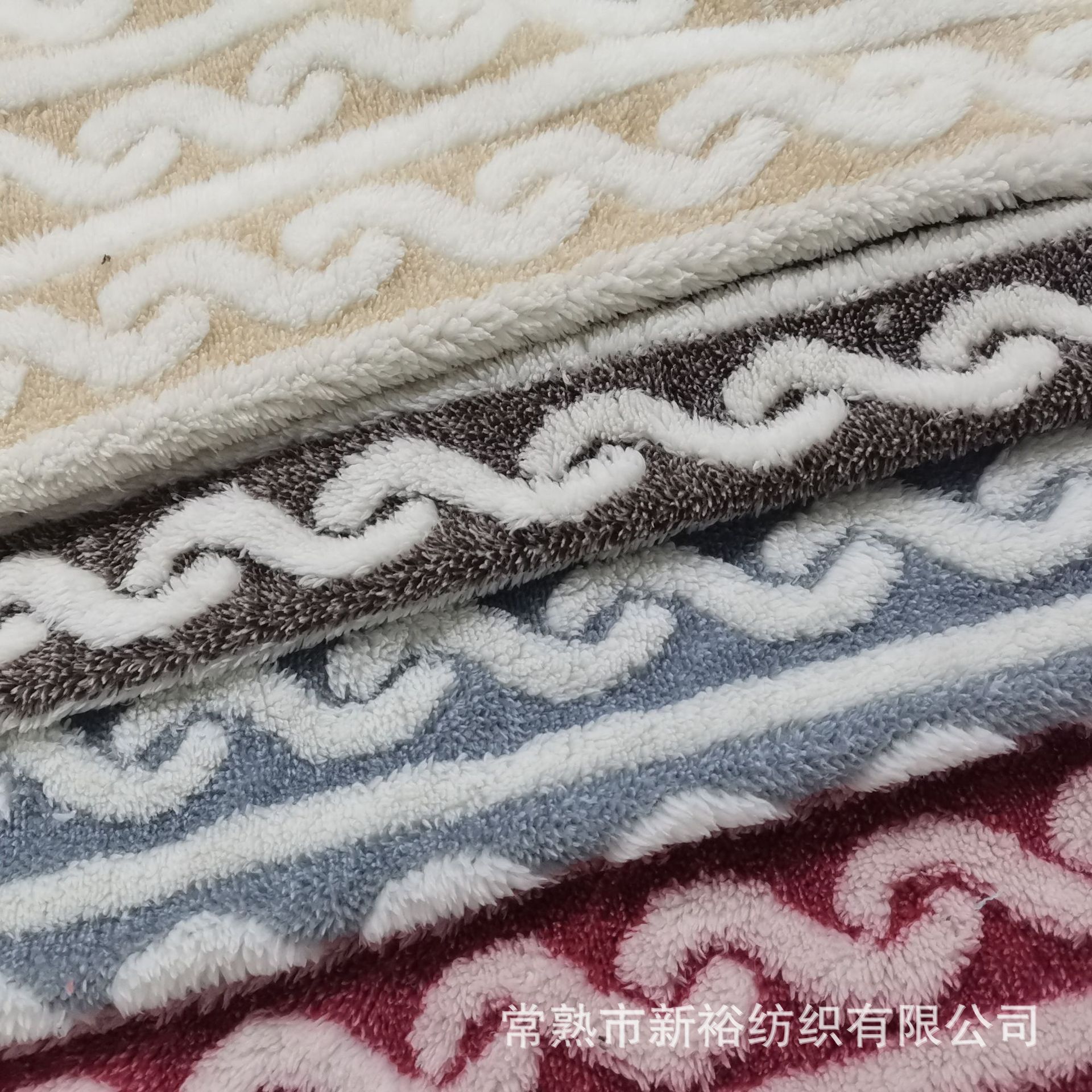 Factory Direct Supply 100% Polyester Single Solid Cationic Jacquard Sherpa Fleece Fabric manufacture