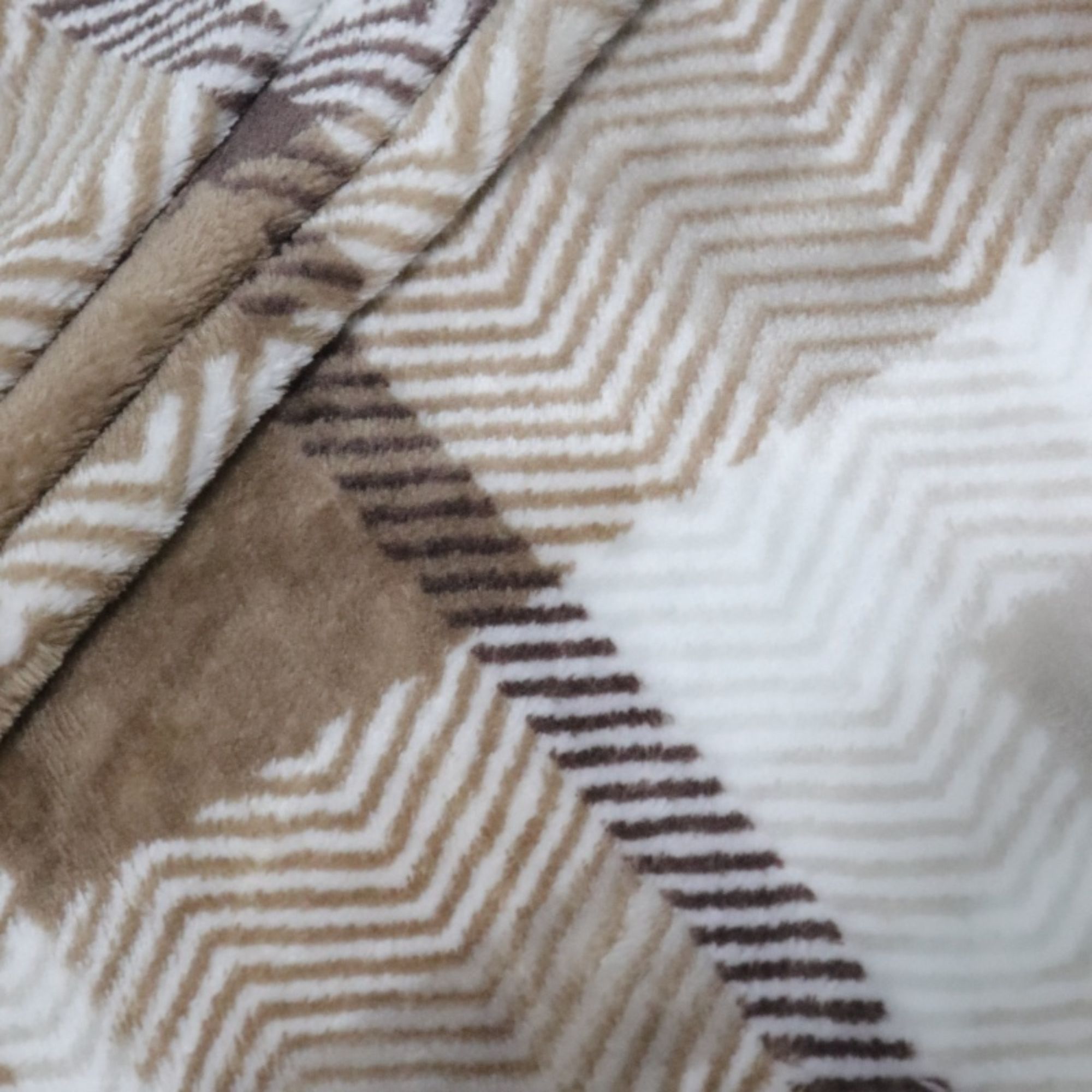 Camel Arrows And Stripes Pattern Printing Flannel Fabric