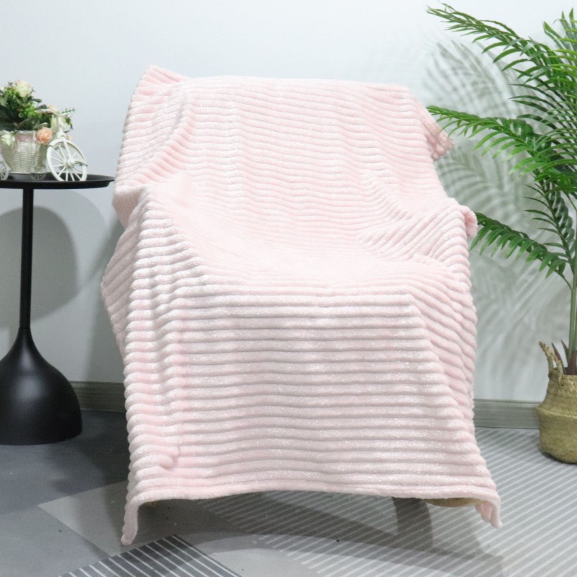 factory direct supply cream beige 3d embossed heart bow jacquard double layer flannel sherpa blanket for global home textile importers-0